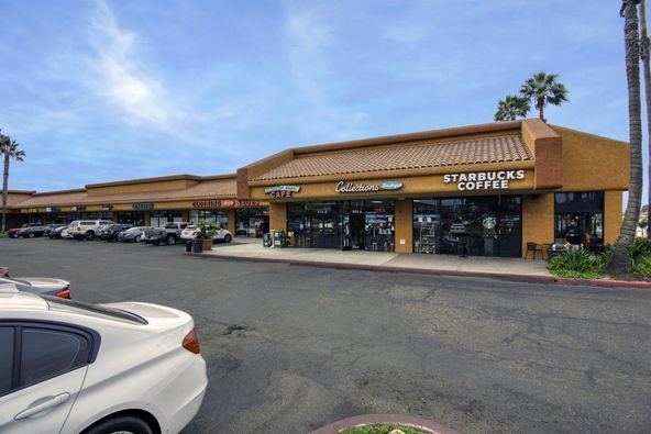 Pismo Coast Plaza: Five Cities Dr, Pismo Beach, CA, 93449